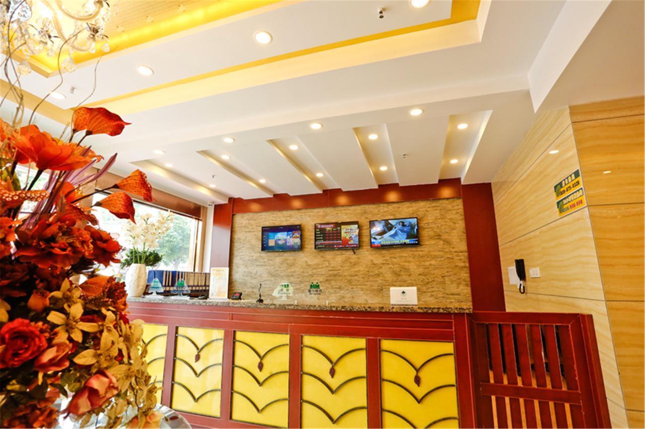 Greentree Inn Hainan Sanya Chunyuan Seafood Square Express Hotel エクステリア 写真